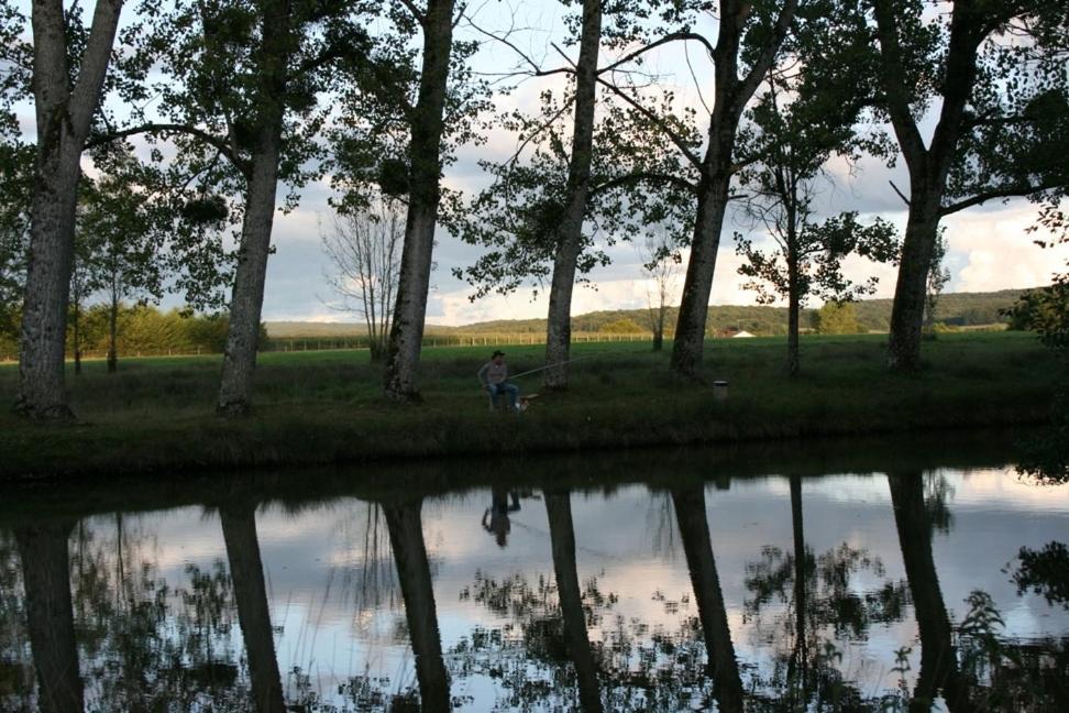 Chambres D'Hotes La Corne Aux Vaches Fretigney-et-Velloreille Bagian luar foto